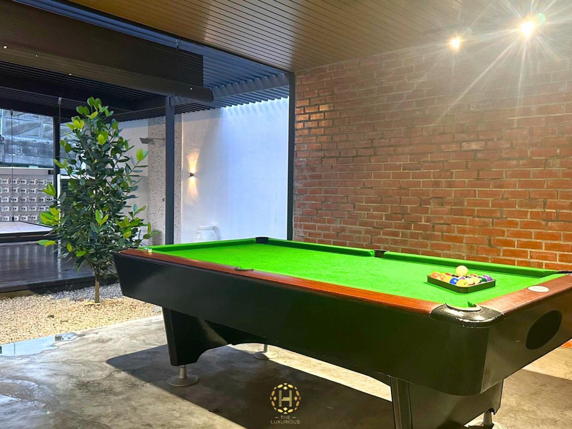Villa The Luxurious 27, Johor Bahru Exterior foto