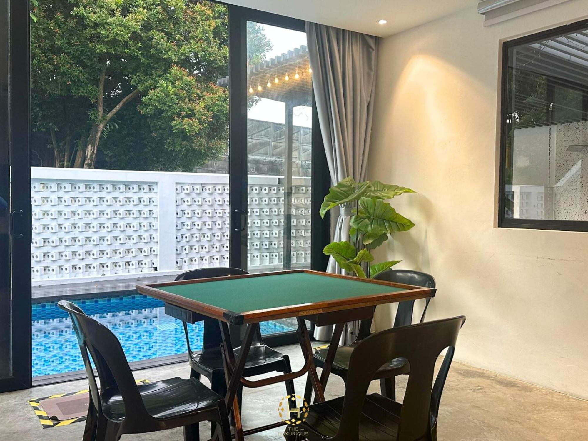 Villa The Luxurious 27, Johor Bahru Exterior foto